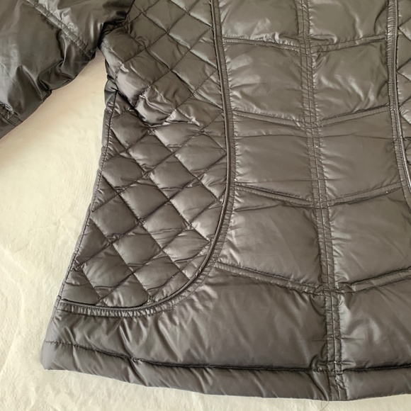SOLD GUESS Los Angelos LA Puffer Style Jacket - Picture 5 of 12